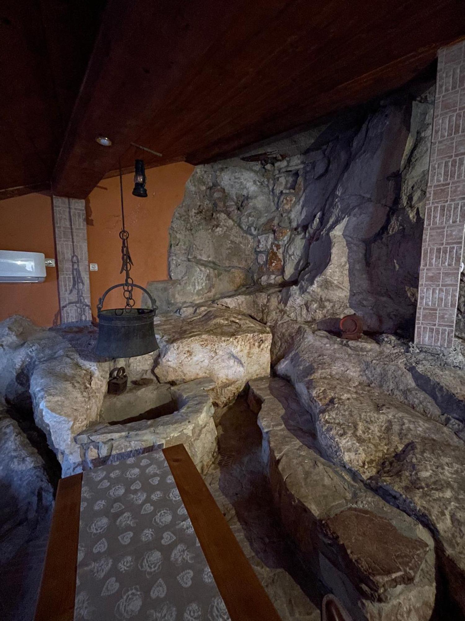 Cave Apartment ヴィルパザル エクステリア 写真